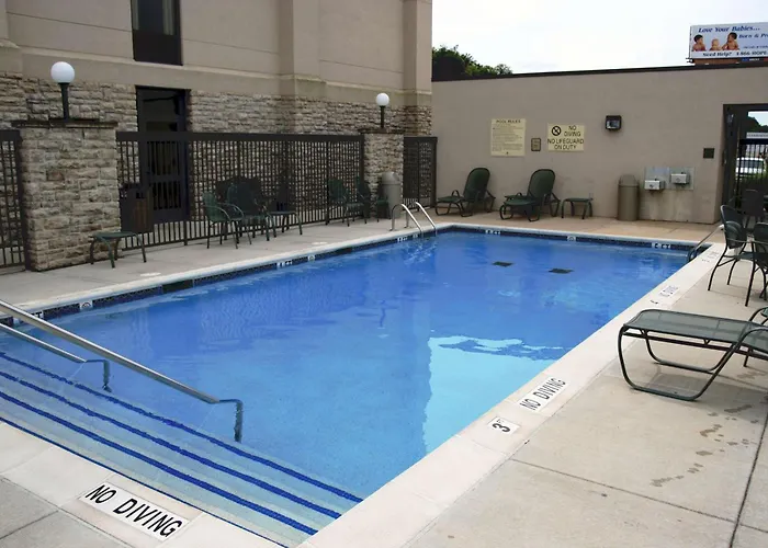 Hampton Inn St. Louis Southwest
