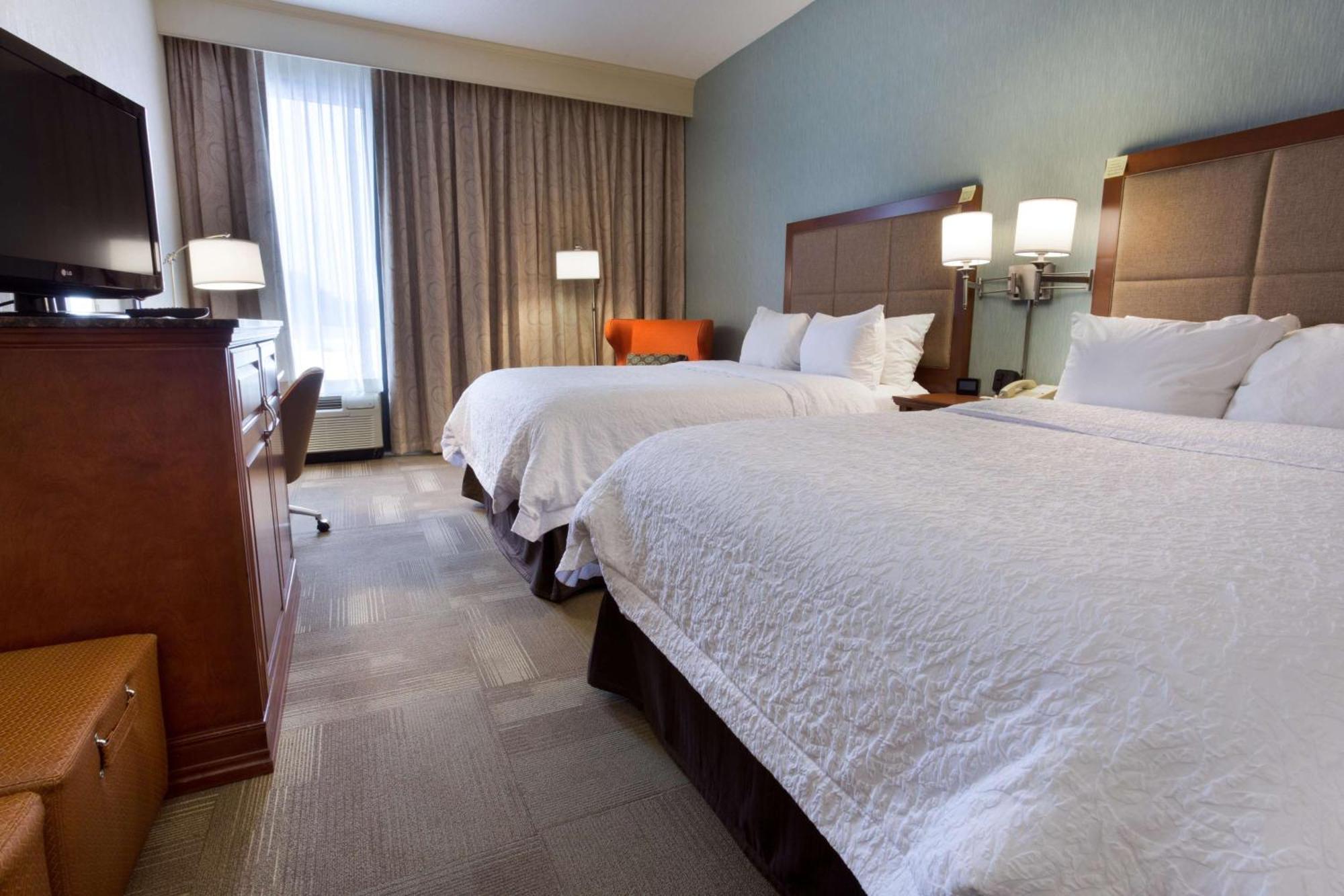 Hampton St. Louis Southwest Hotel