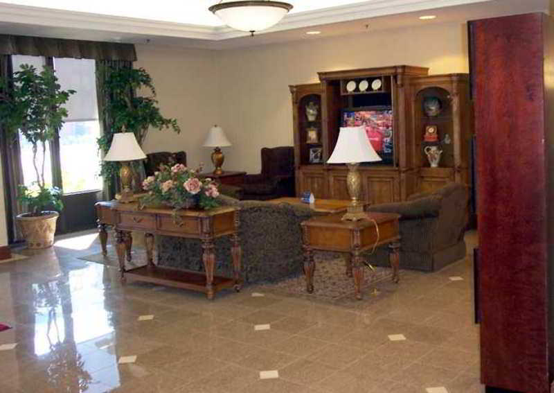 Hotel Hampton St. Louis Southwest 3*